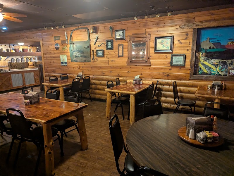 Pistol City Restaurant & Saloon - photo 5