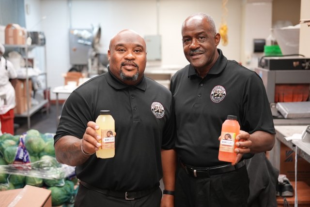 Ben's Boyz Restaurant, Mobile and Catering - photo 3