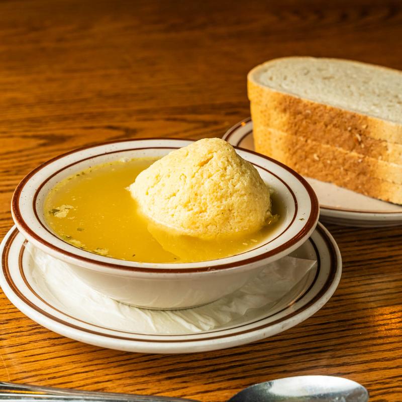 Zan's Deli - photo 2