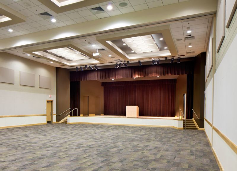 JE Banquets at the Algiers Auditorium - photo 4
