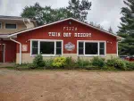 Twin Bay Resort - photo 4