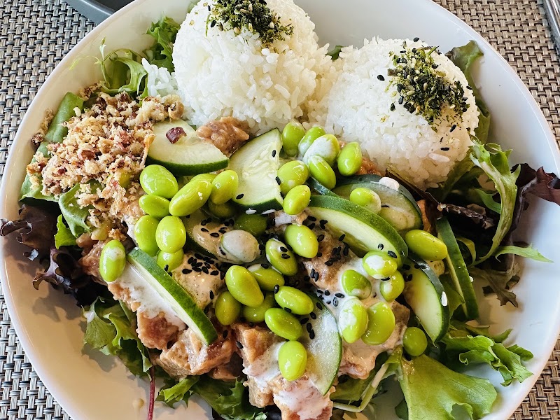 Bonito Poke Hawaiian Cafe - photo 5