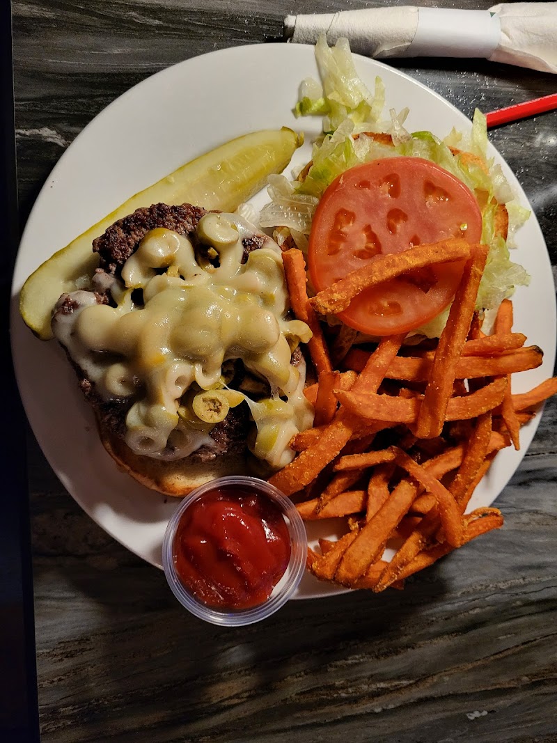 Johnny's Pour House - photo 2