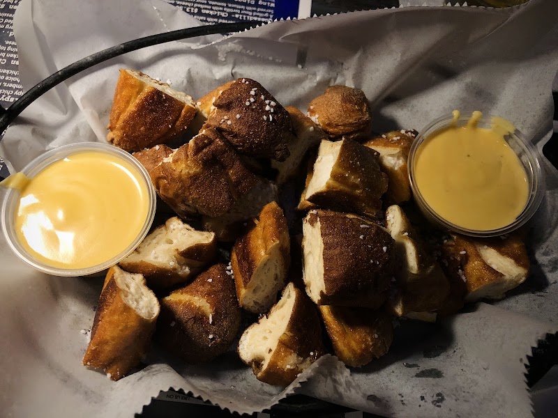 Johnny's Pour House - photo 4