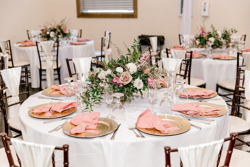 Superstition Manor Wedding & Event Center - photo 5