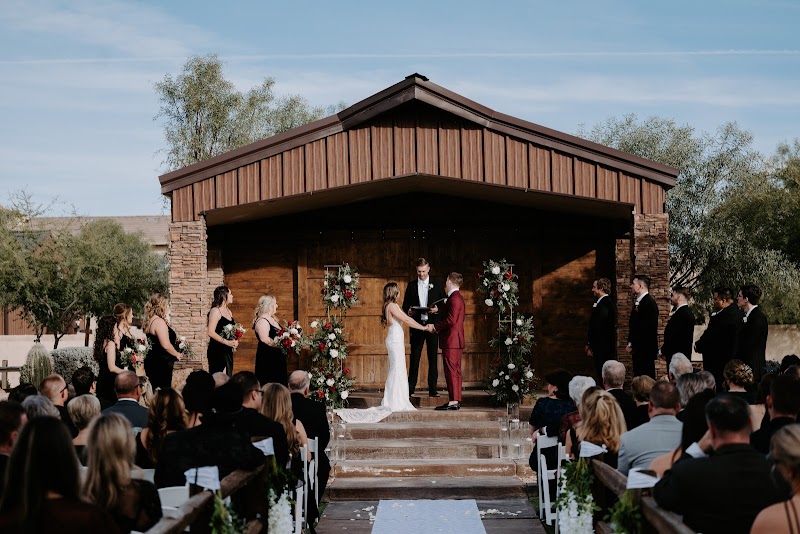 Superstition Manor Wedding & Event Center - photo 3