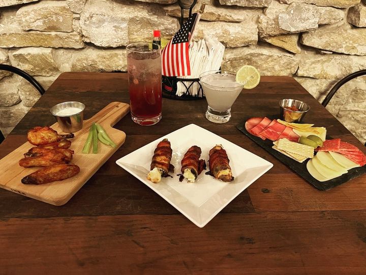 Let's Eat Texas - photo 3