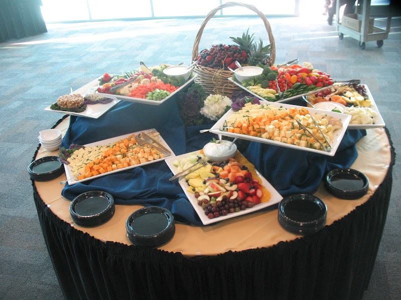 Naples Wedding Catering by Friscos - photo 3