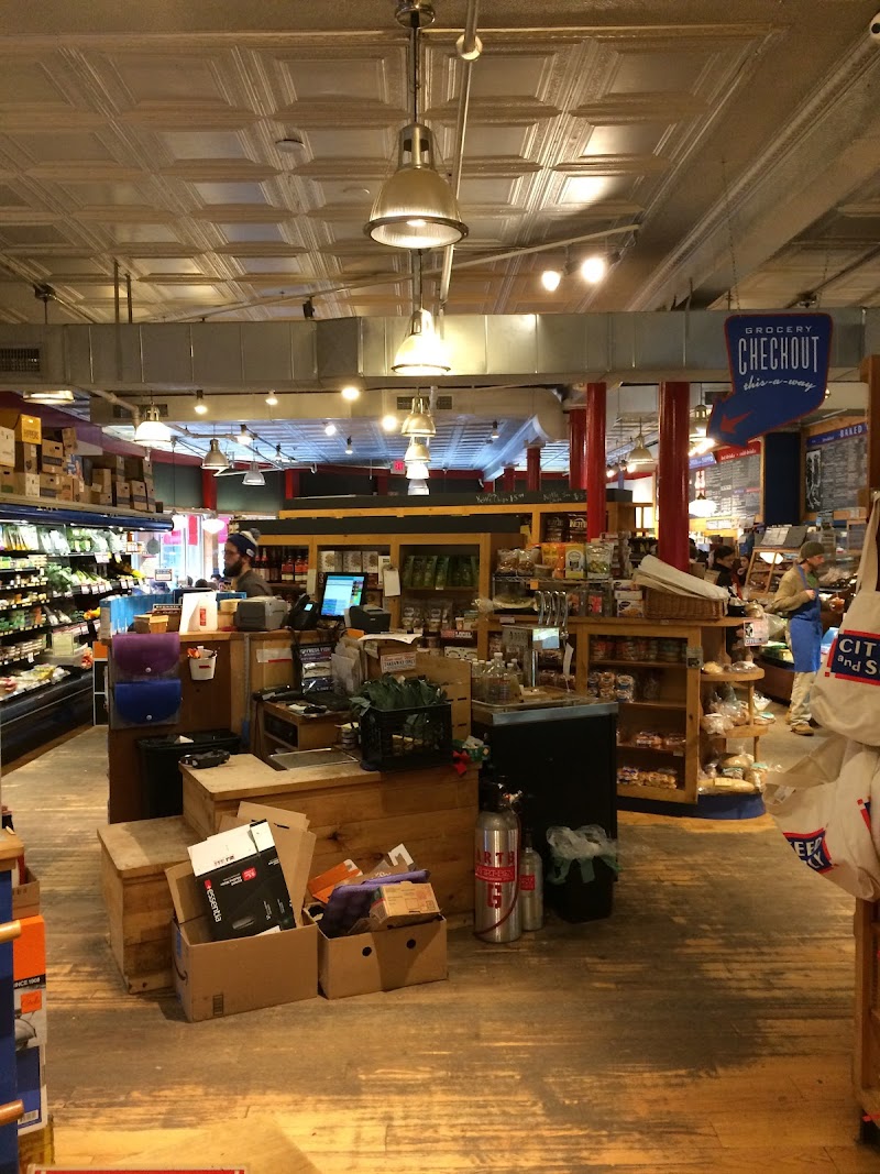 City Feed and Supply - photo 3
