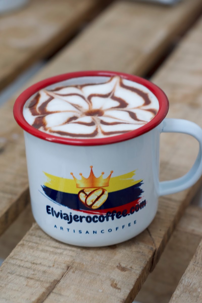 El Viajero Coffee - photo 2