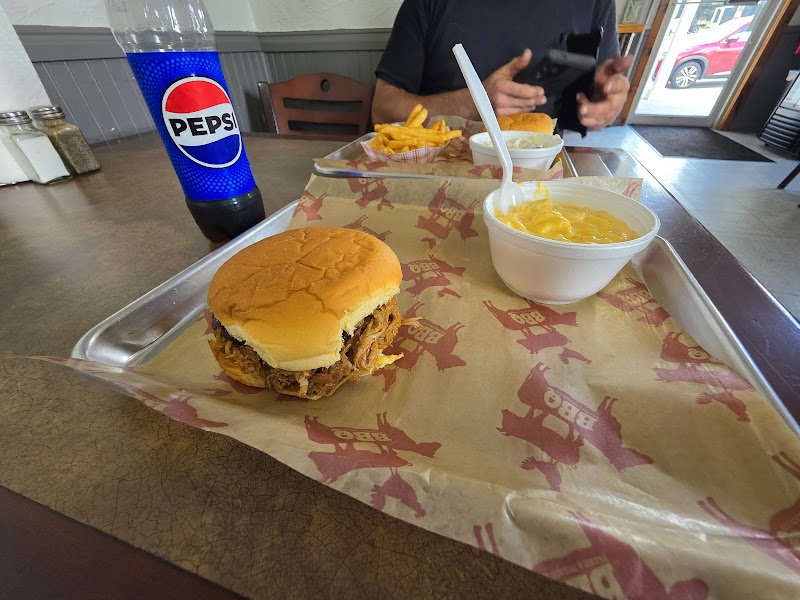 Skinny's BBQ LLC - photo 5