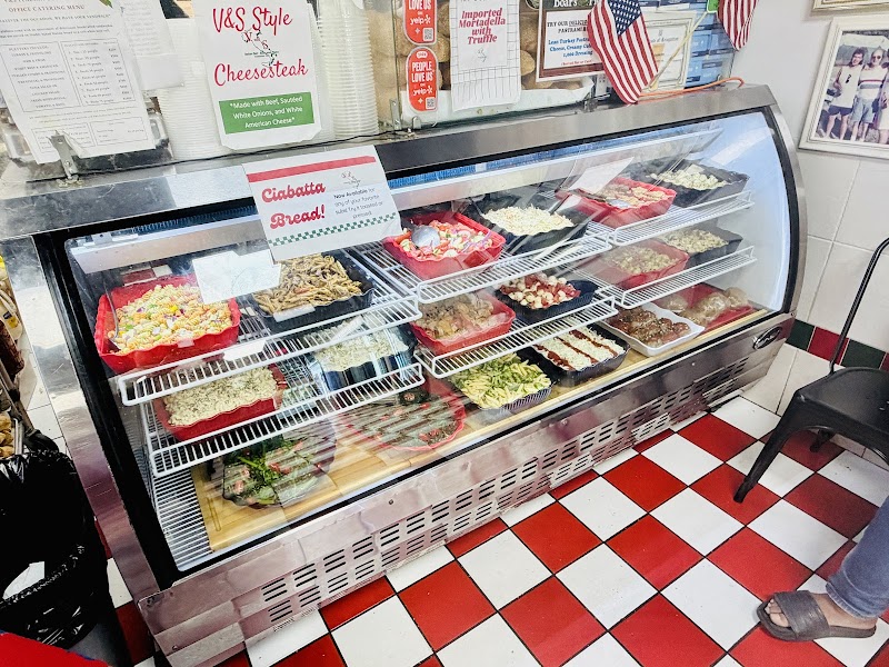 V & S Italian Deli - photo 4