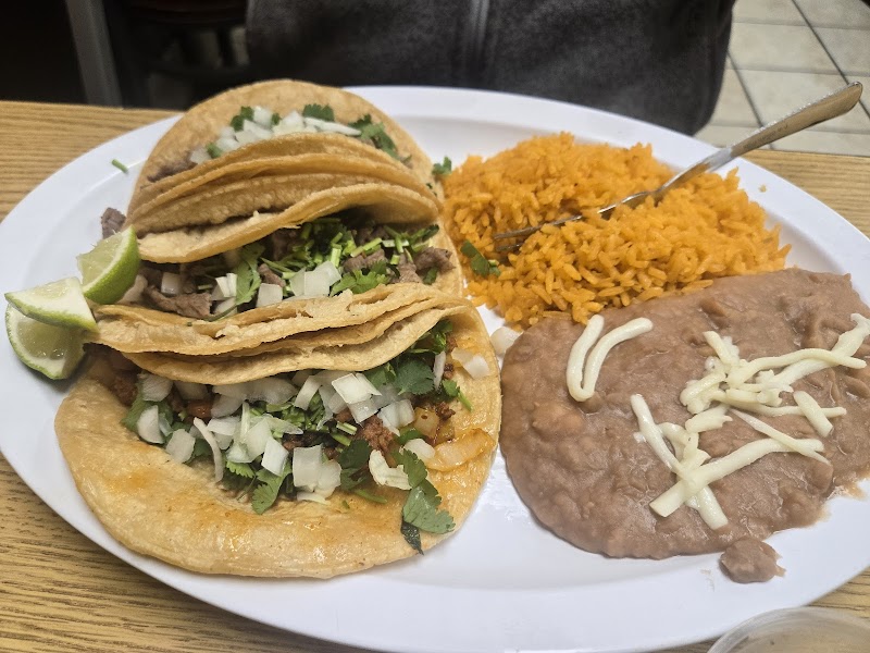 Arturo's Tacos - photo 4