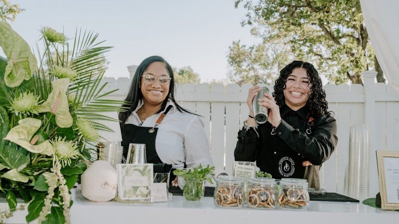 Exquisite Taste Mobile Bartending - photo 2