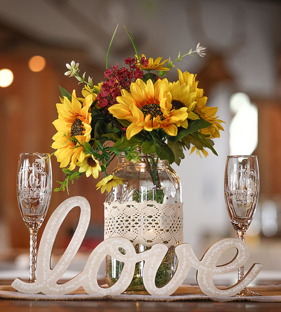Olde Oak Station Event Venue - Catering in Dixon, Missouri