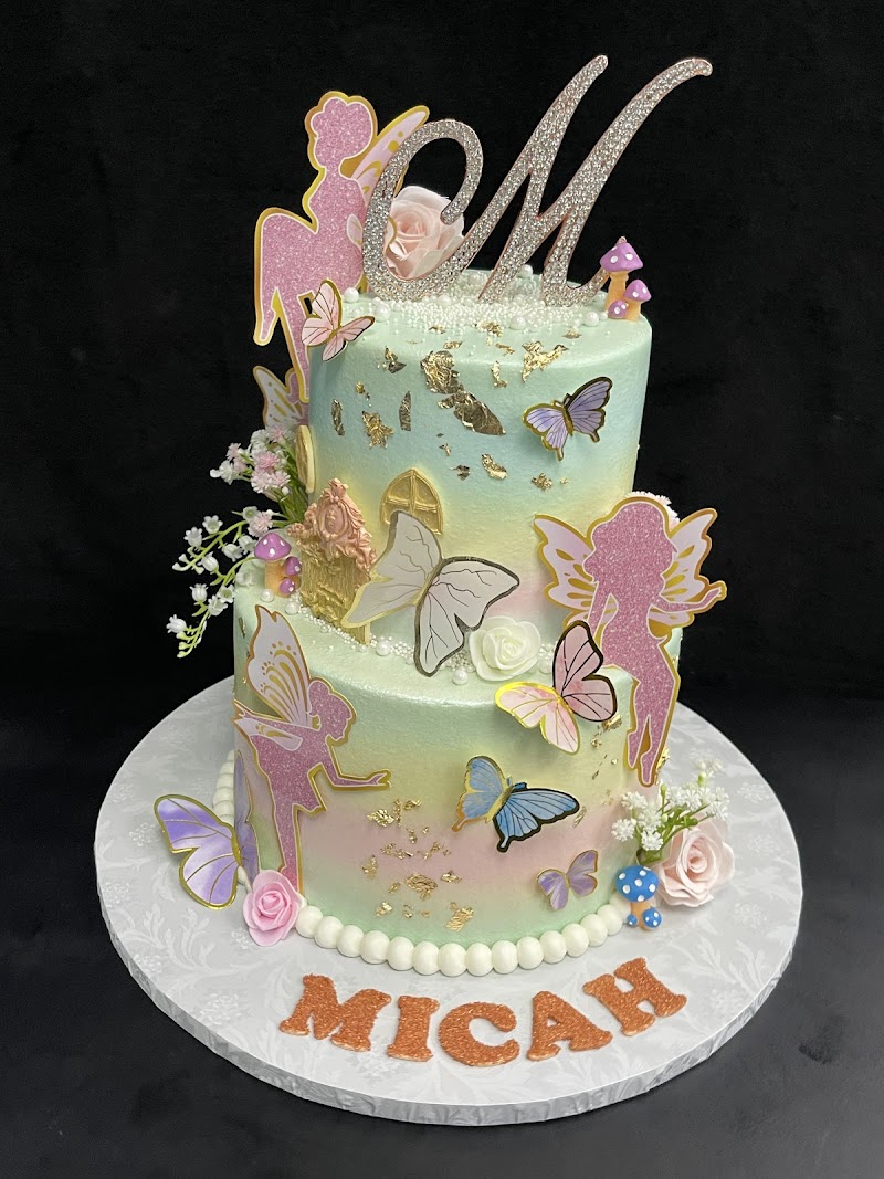 A Slice of Heaven Custom Cakes - photo 4