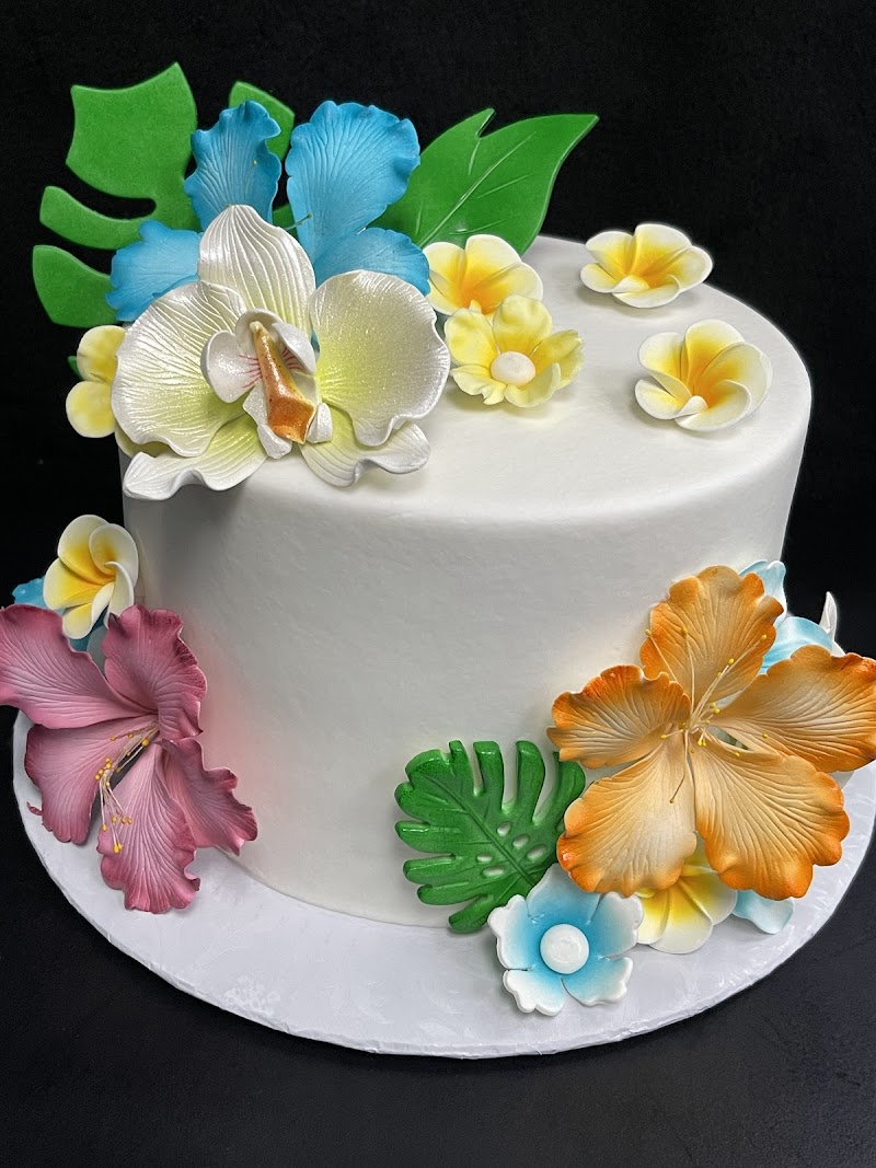 A Slice of Heaven Custom Cakes - photo 5