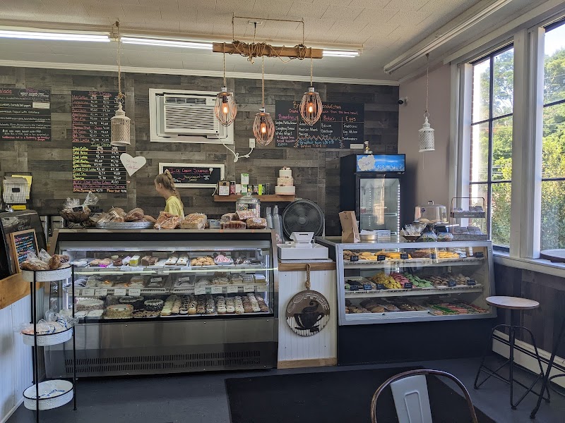 Three Sweet Peas Bakery Cafe - photo 3