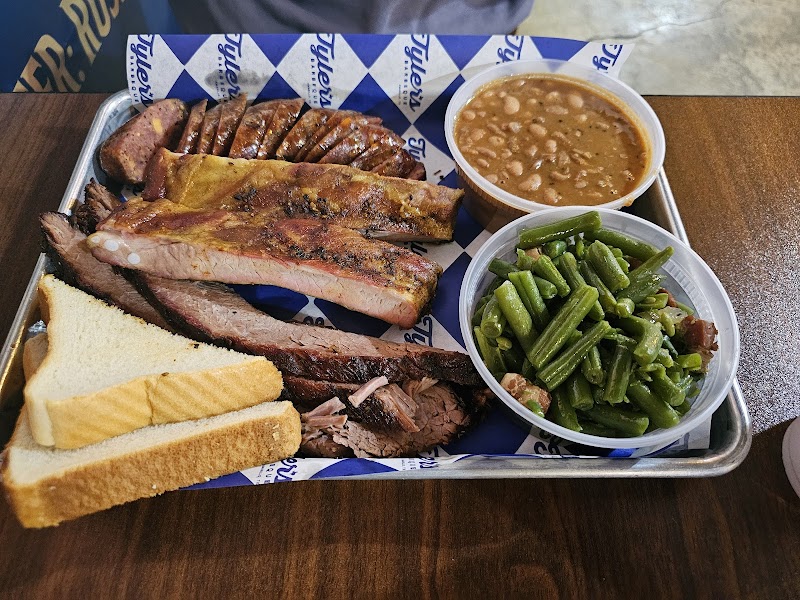 Tyler's Barbeque - photo 2