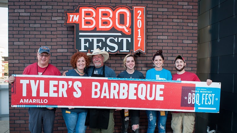 Tyler's Barbeque - photo 5