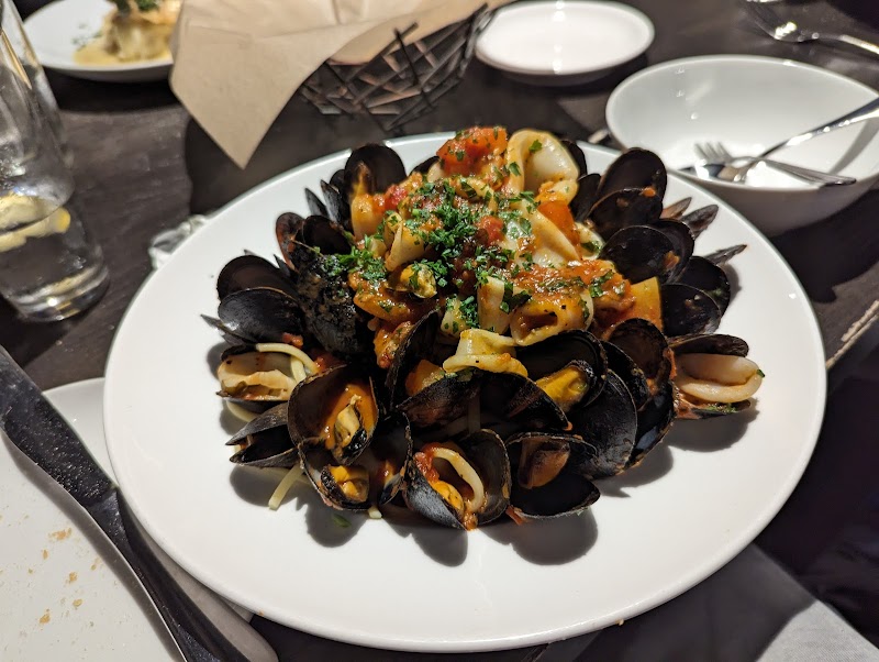 Manera's Restaurant - photo 3