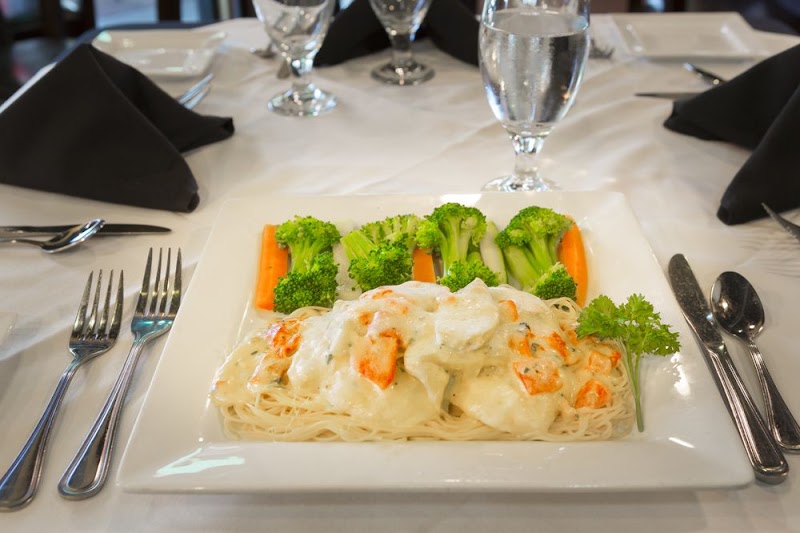 Anthony's Lounge & Ristorante - photo 4