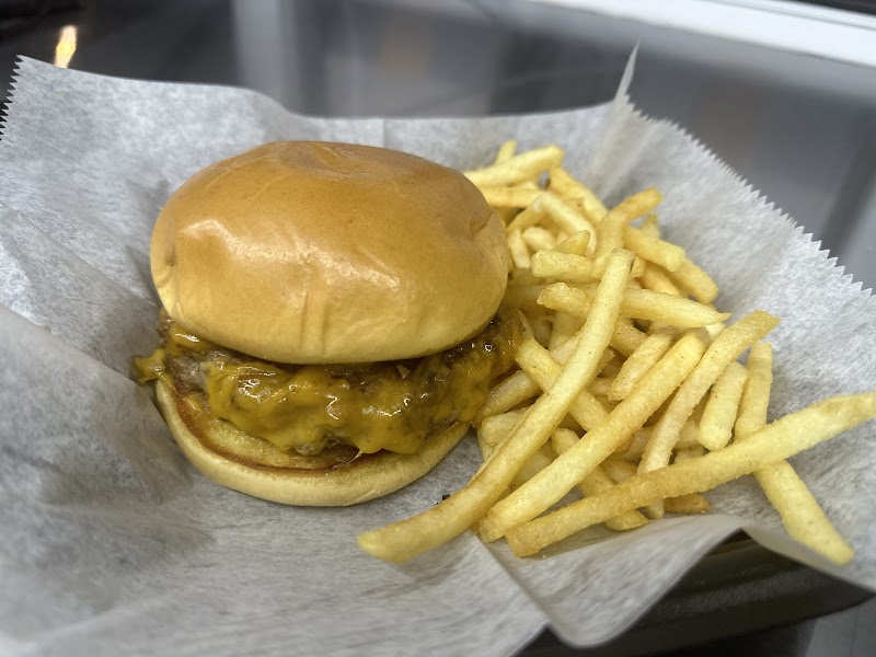 The Little’s Grill - photo 5