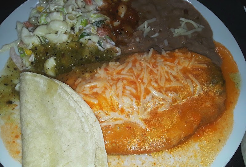 Elma's Catering and Weddings - photo 4