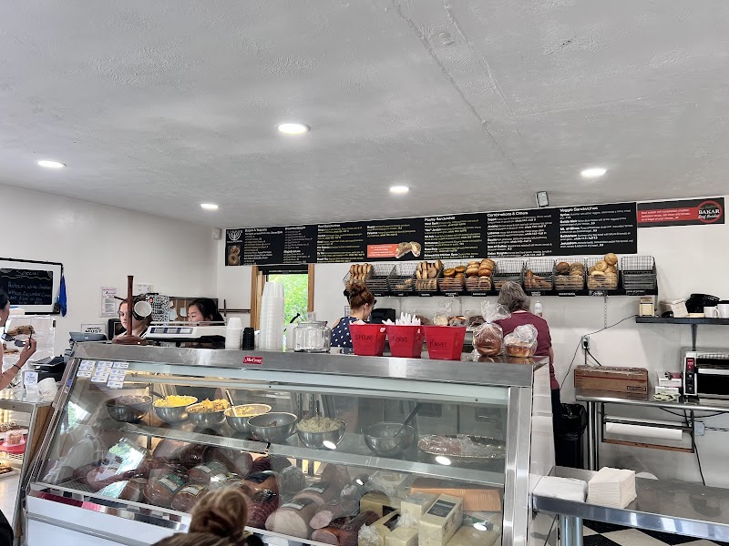 L'Chayim Delicatessen - photo 3