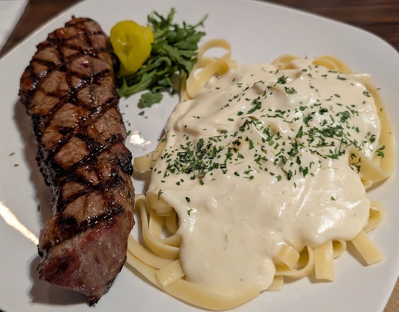 Vince's Ristorante - photo 2