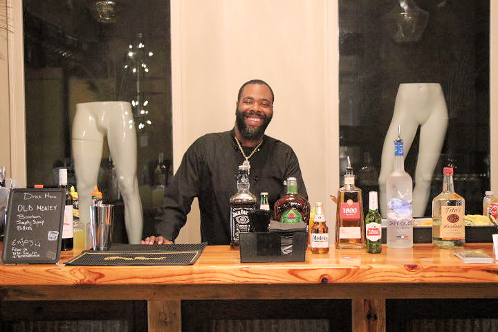 TYPSI Mobile Bar - photo 2