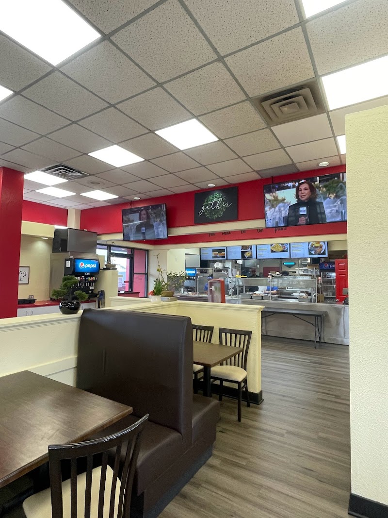 Richie's - photo 4