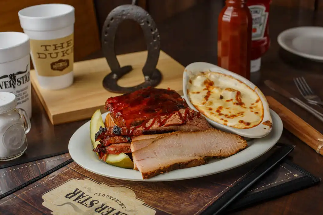 Silver Star Smokehouse - photo 2