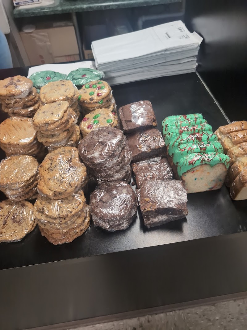Carolina Deli - photo 2