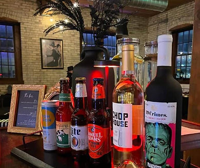 Over the Moon Bartending - Catering in Glendale, Wisconsin