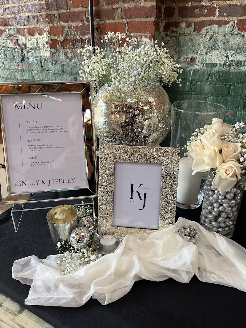 24 Blackbirds Cafe and Catering - photo 3