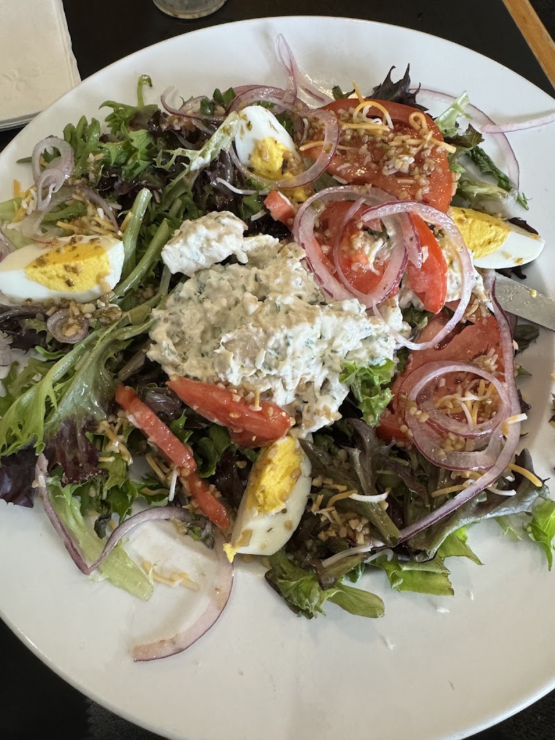 Drake's Bistro - photo 5