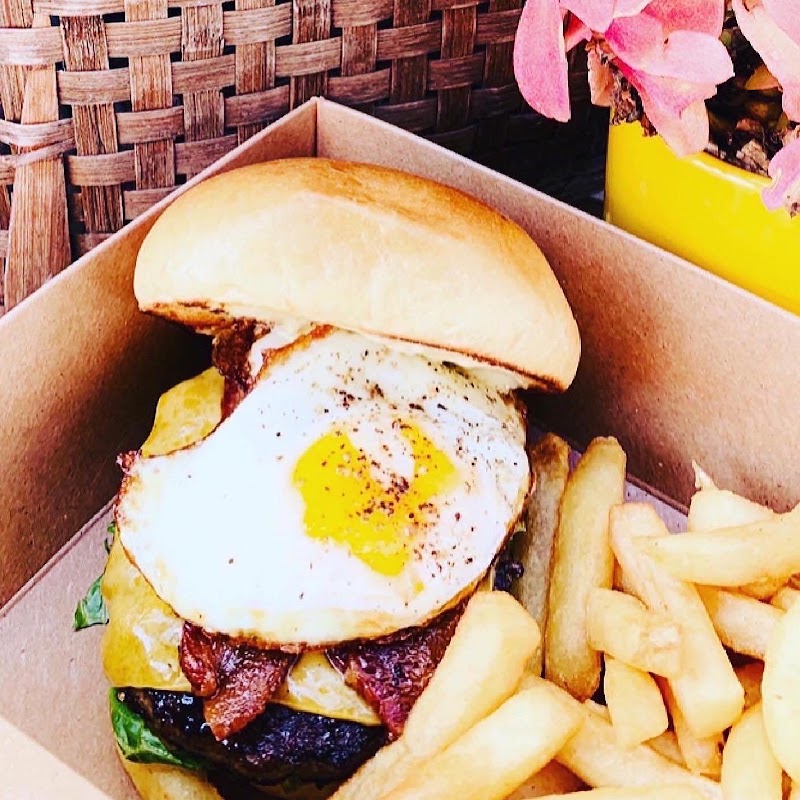 One Love Food Truck - photo 4