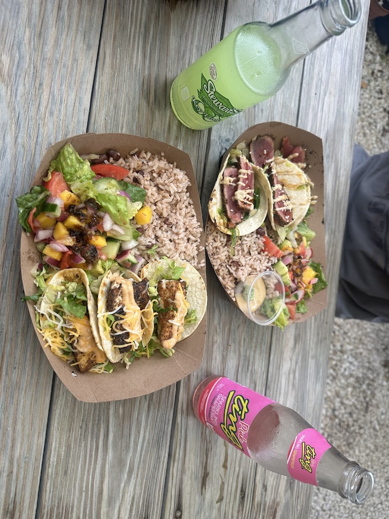 One Love Food Truck - photo 3