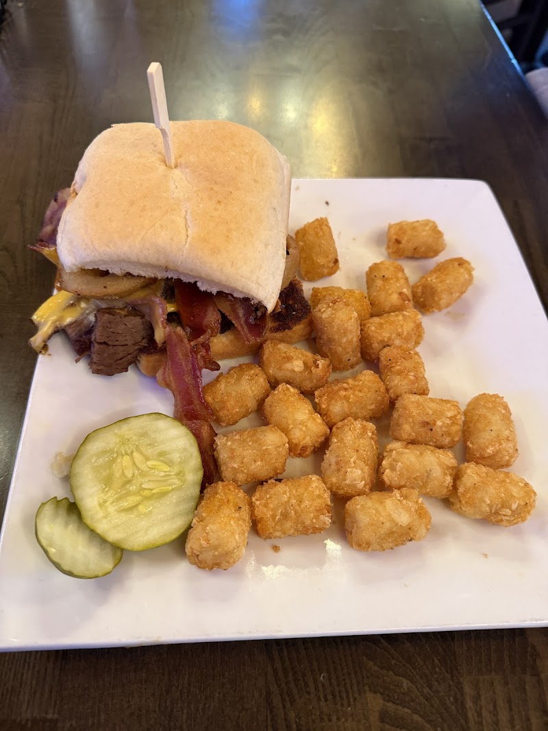 Depot Smokehouse and Tavern - photo 5