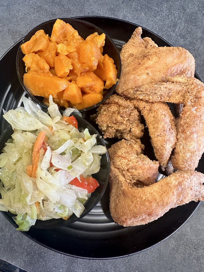 Richmond’s Restaurant & Catering - photo 2