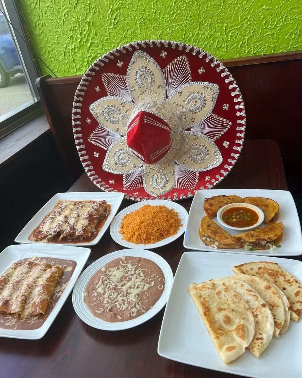 Los Tapatios - photo 3