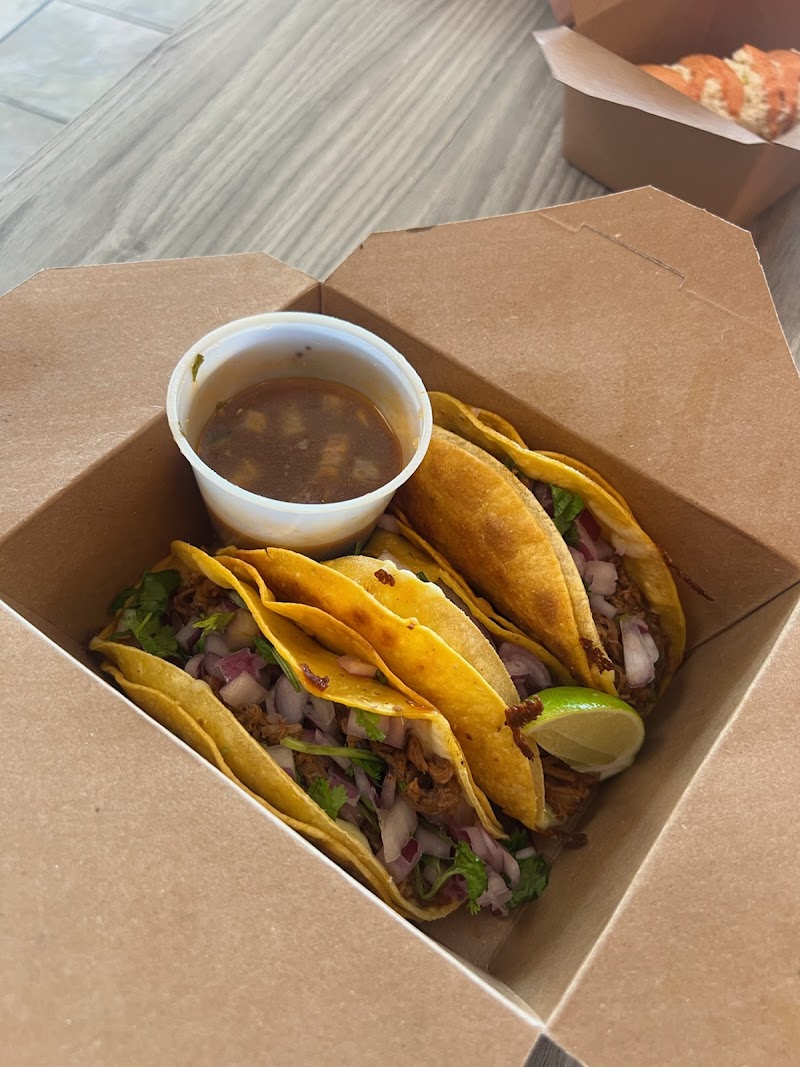 TacoDero @ Filgers East End - photo 2