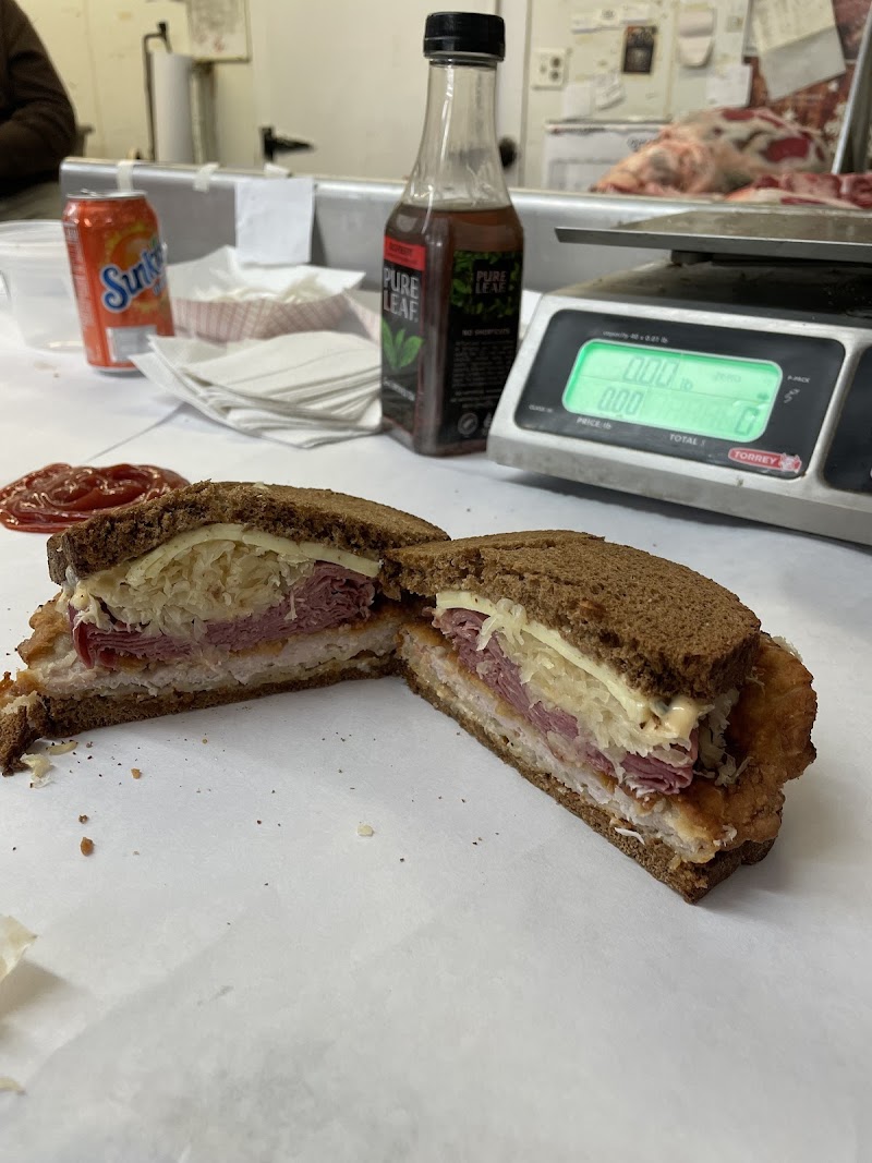 B&B Grocery, Meat & Deli - photo 3