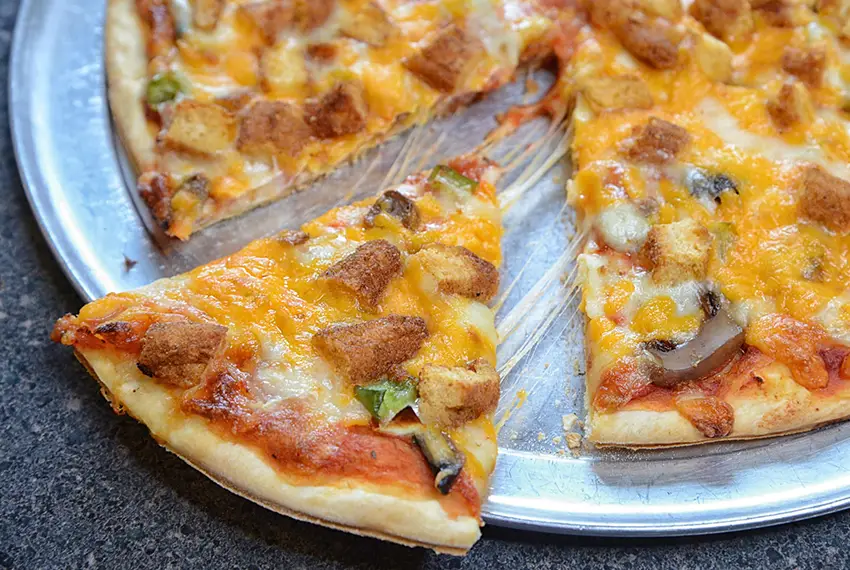 Cavataio's Restaurant & Pizzeria - Catering in Staunton, Illinois
