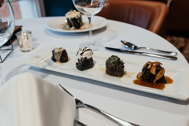 Republic of Fredonia Steakhouse - photo 5