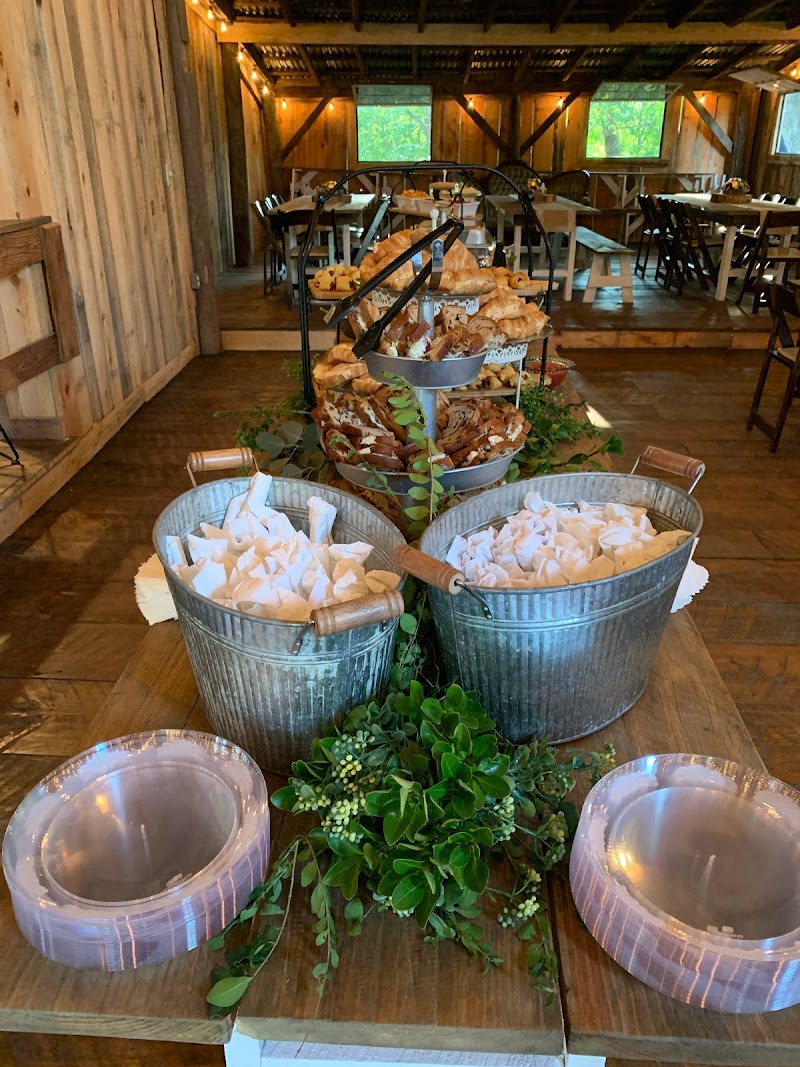 Donna's Old Town Cafe - Catering in Madisonville, Tennessee