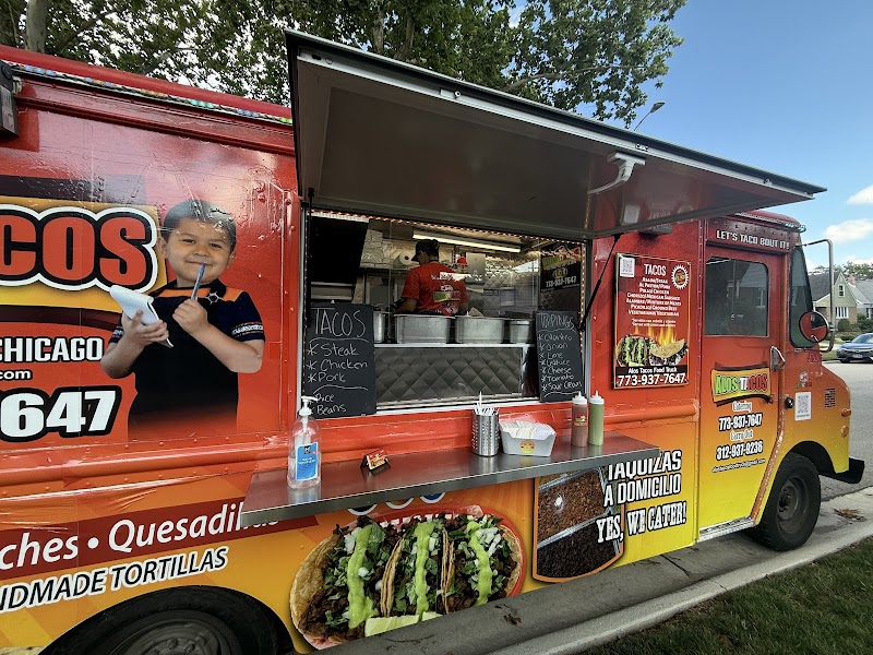 Alos Tacos Food Truck - Catering in Oak Lawn, Illinois