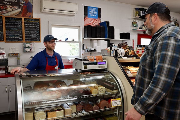 Keeler's Bay Variety Store Inc & State Liquor Store - Catering in South Hero, Vermont