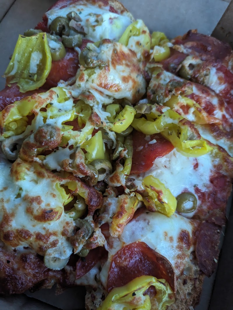 Cardo's Pizza of Waverly - photo 4